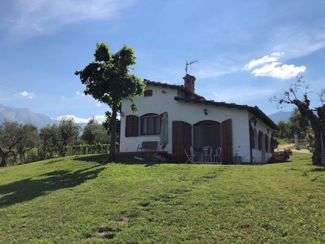 La Casetta Di Trignano Isola del Gran Sasso d'Italia Exterior photo