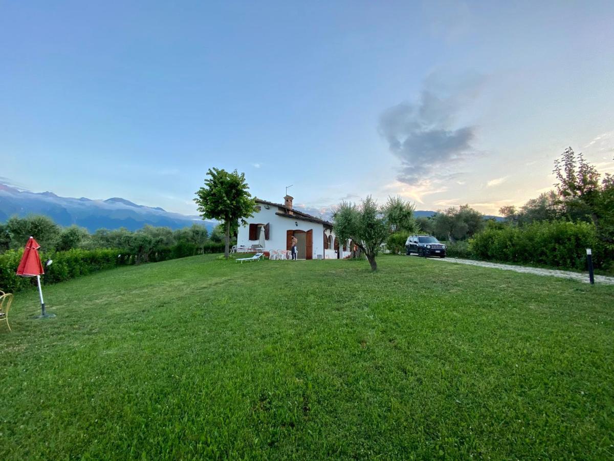 La Casetta Di Trignano Isola del Gran Sasso d'Italia Exterior photo