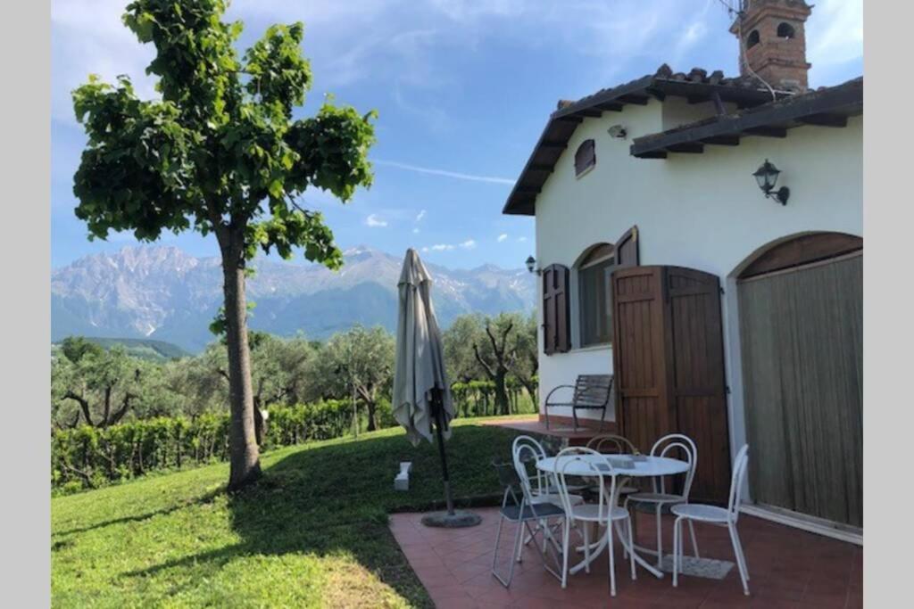 La Casetta Di Trignano Isola del Gran Sasso d'Italia Exterior photo